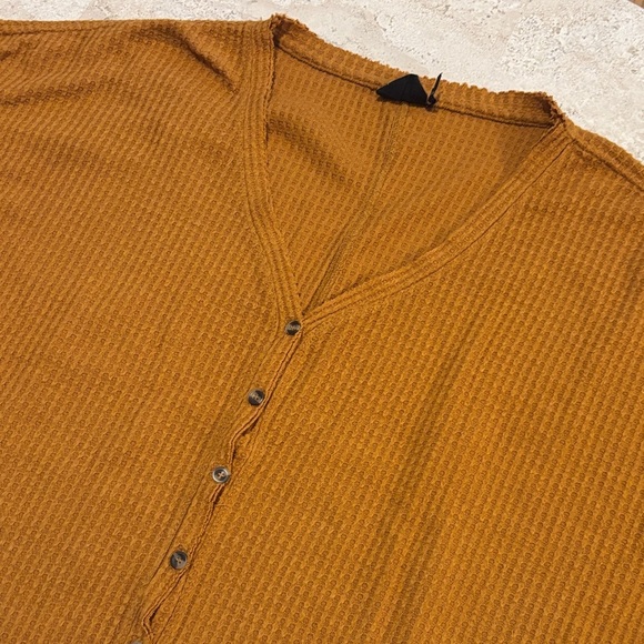 Out From Under/ Urban Outfitters size Small oversized Mustard Button-Up Cardigan - Picture 2 of 4